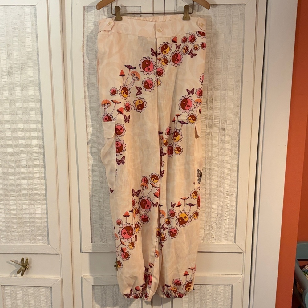 Agua Bendita Maicy Cargo Pants in Butterly Mushroom Print, NWT SZ XL - Picture 5 of 10